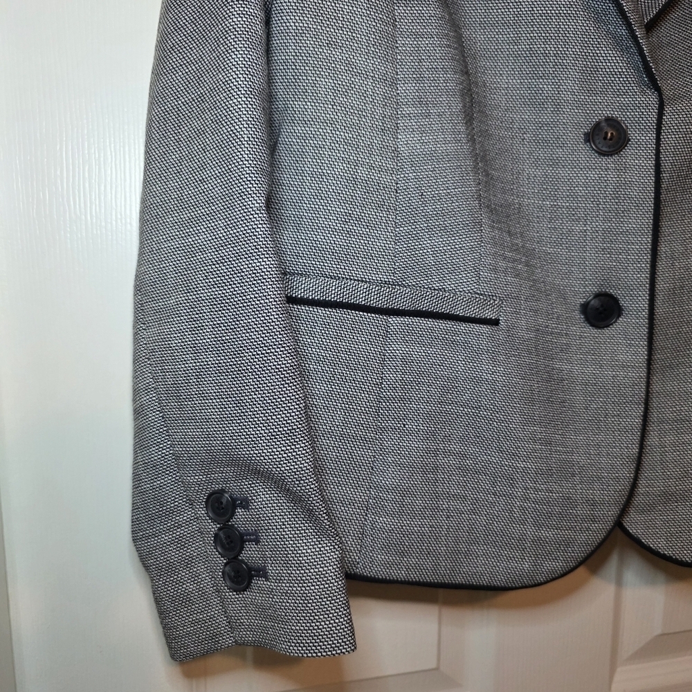 Talbots Westport Textured Two-Button Blazer Sz 6 - image 2